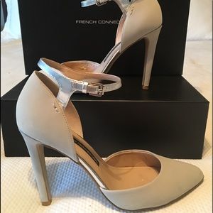 French connection light gray pointy toe pumps